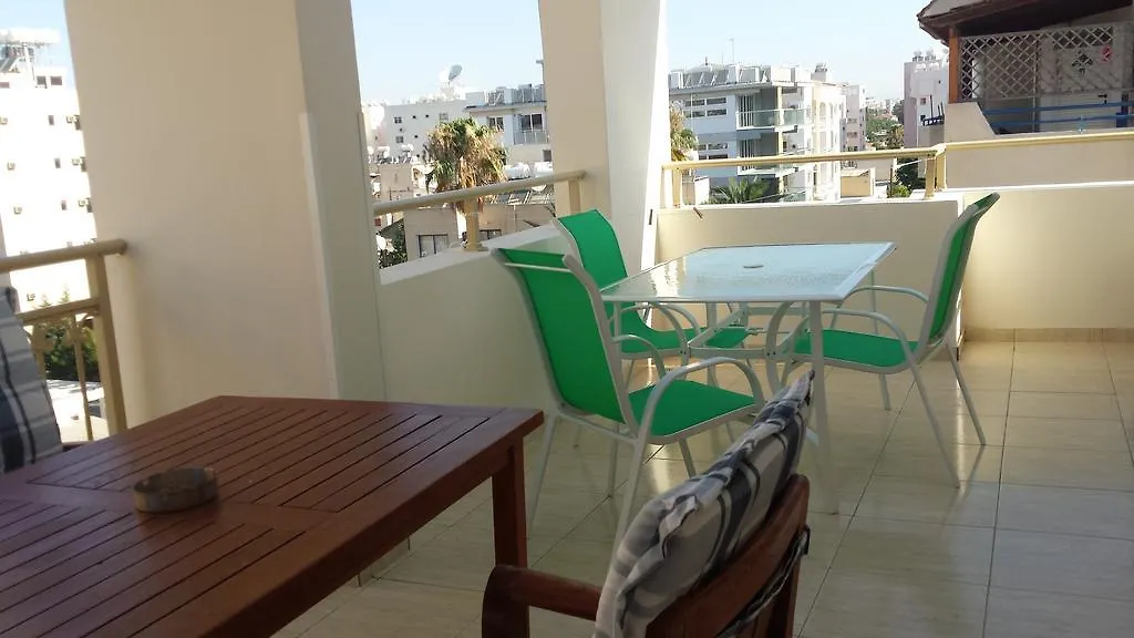 Panikos Beach Apartment I Larnaca 0*,